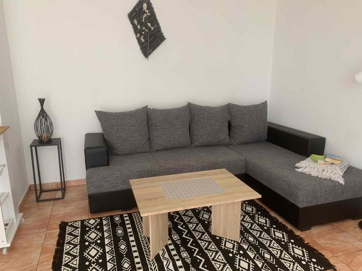 Apartments In Cizici/Insel Krk 31083 Екстер'єр фото